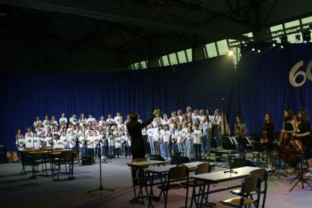 60 LET OŠ CERKNICA 05 FOTO LJUBO VUKELIČ